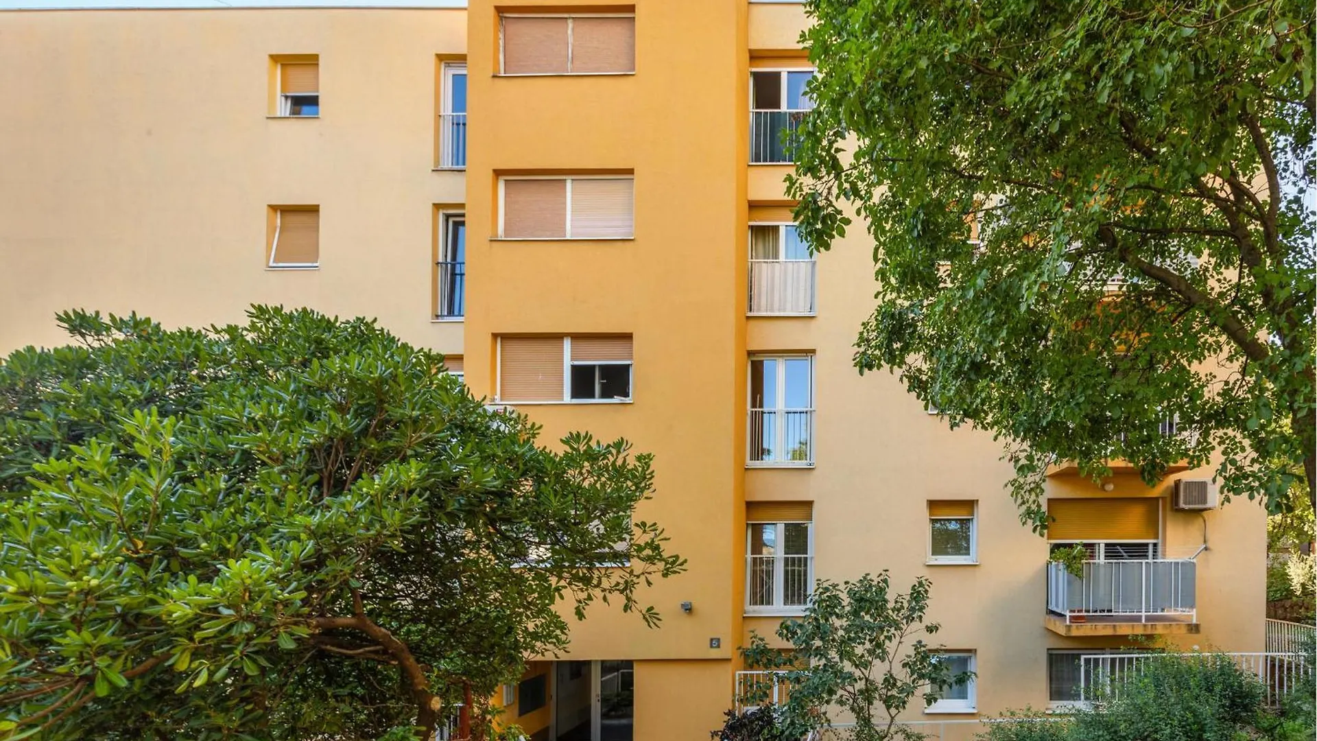 3 Bedroom Beautiful Apartment In غييكا كرواتيا